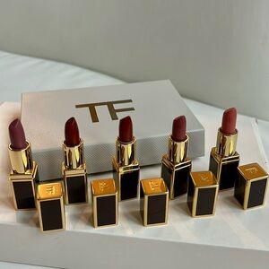 TOM FORD 5 MINI LIPSTICKS DELUXE SET